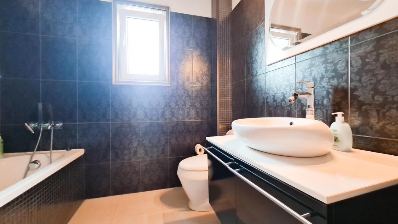 Dor De Mare - Apartments Singapore - Huge Terrace - Seaview - 150M From The Beach ! Navodari Exterior photo